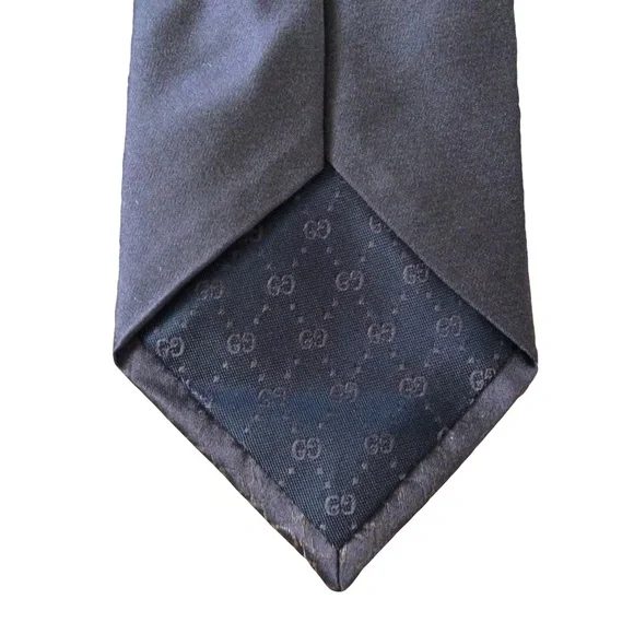Gucci Dark Brown Silk Tie NWOT